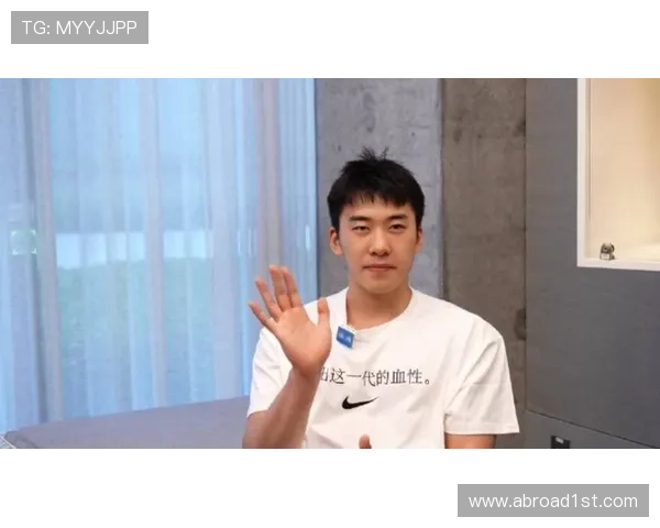 王俊杰坦言首次对阵澳大利亚感到紧张 上场拼搏未多想 王俊杰坦言首次对阵澳大利亚感到紧张 上场拼搏未多想